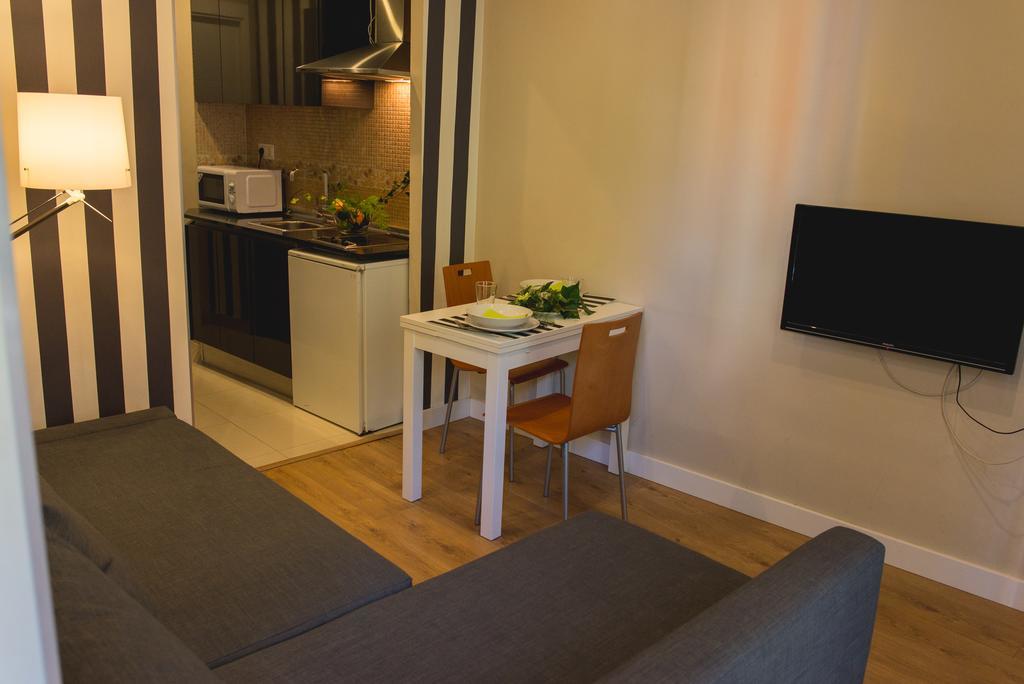 Ab Apartamentos Trinidad Malaga Bilik gambar