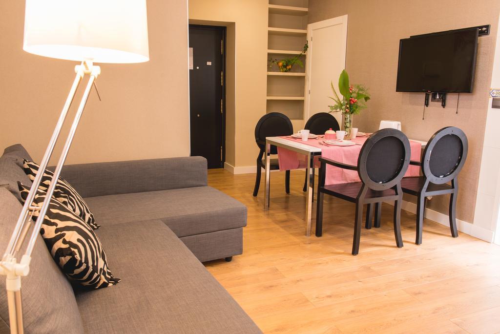 Ab Apartamentos Trinidad Malaga Bilik gambar